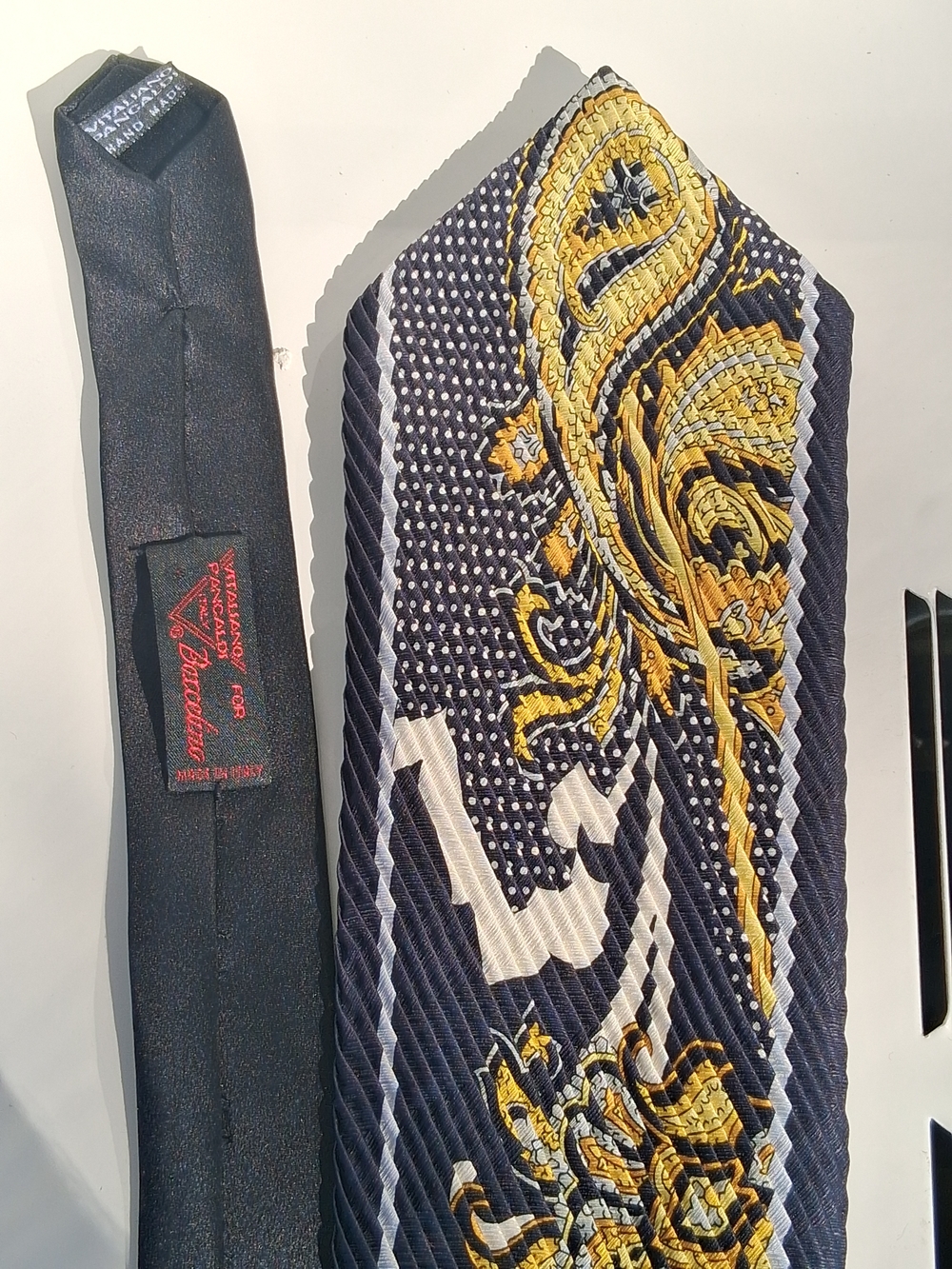 Vitaliano Pancaldi for Buccellini Navy, Gold & Cream Paisley Silk Tie
